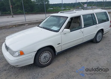 1998 Volvo V90 from USA, damaged, VIN YV1KW9609W1045244